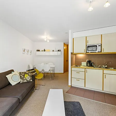 Mont-fort R2 - 4 Pers - Au Pied Des Pistes Apartment *